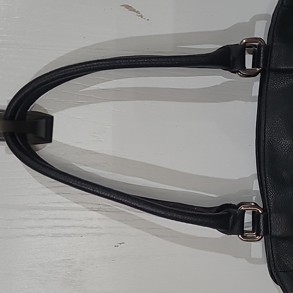 Tignanello Black Leather Shoulder Bag - Picture 11 of 11